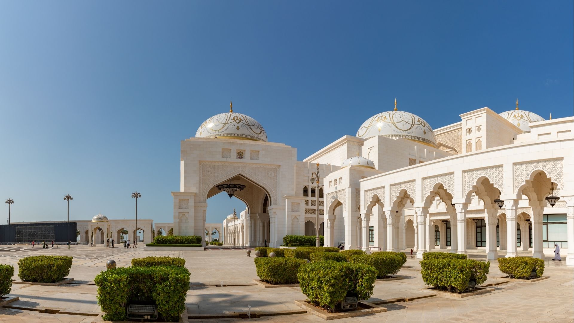 Ngày 5: Tự do tham quan Abu Dhabi | Thủ đô xa hoa của các tiêu vương quốc Ả Rập thống nhất